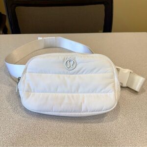 Lululemon Everywhere Belt Bag Purse Fanny Pack Large Wunder Puff White 2 Liter